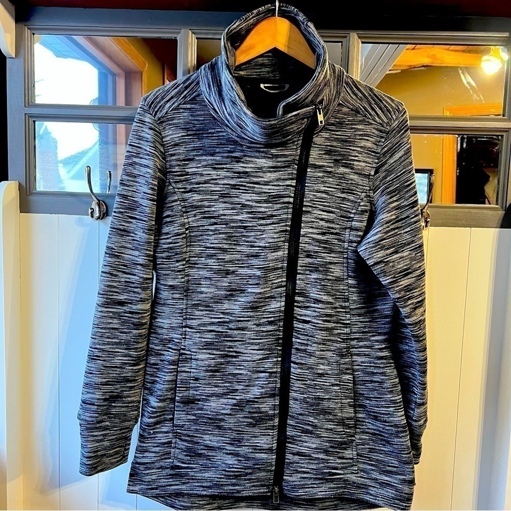 Outdoor Supply Company Jacket, Size Medium